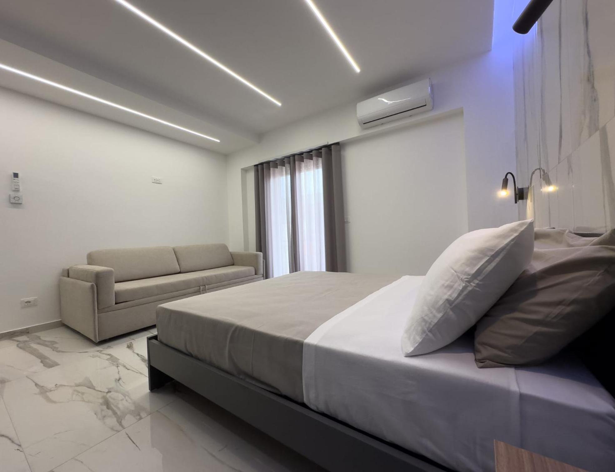 B&B Arcade Luxury Montepaone Lido Exterior foto